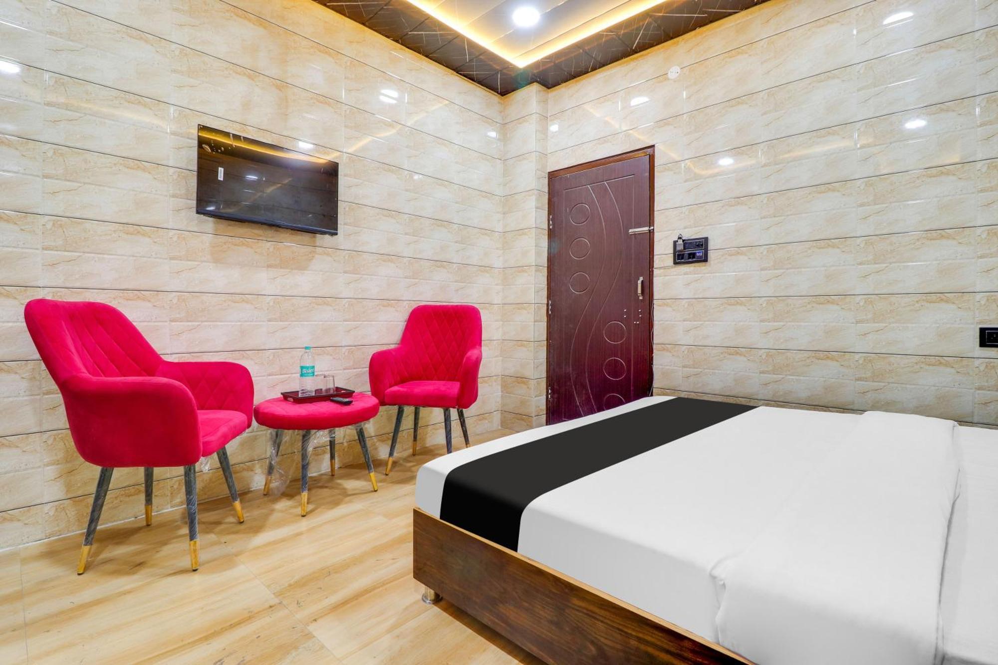 Hotel O Krishna Priya Haridwār Eksteriør bilde