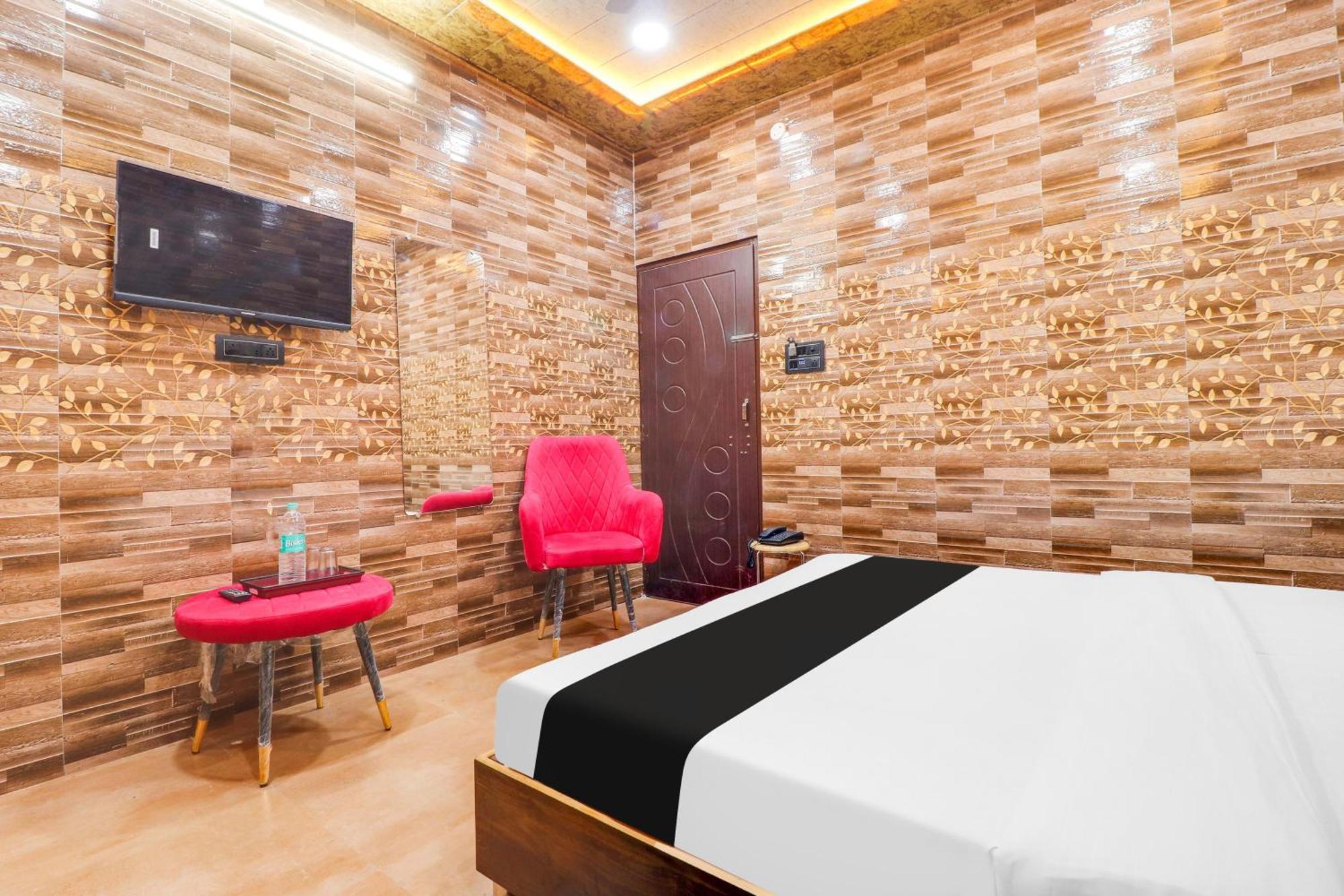 Hotel O Krishna Priya Haridwār Eksteriør bilde